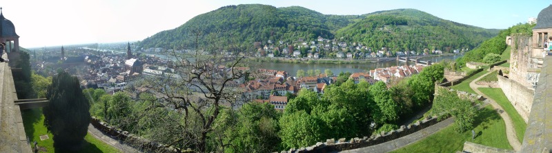 Heidelberg: Blick vom Schloss auf die Stadt und den Neckar