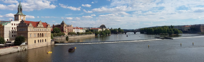 07.07.2016 - Die Moldau von der Karlsbrücke in Prag